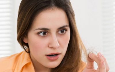 Alopecia Androgenética con patrón femenino